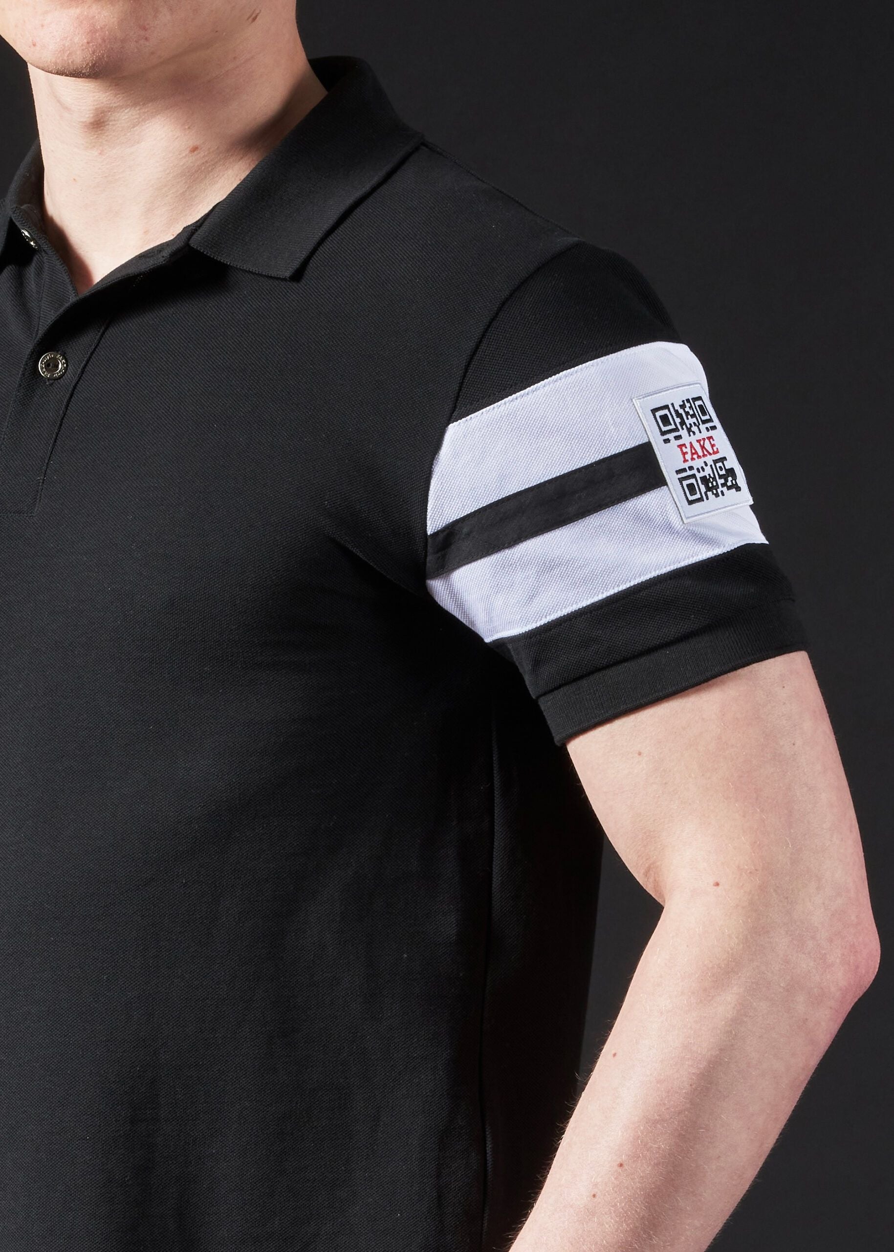 Polo-Shirt
MJ Stripes
| Schwarz
