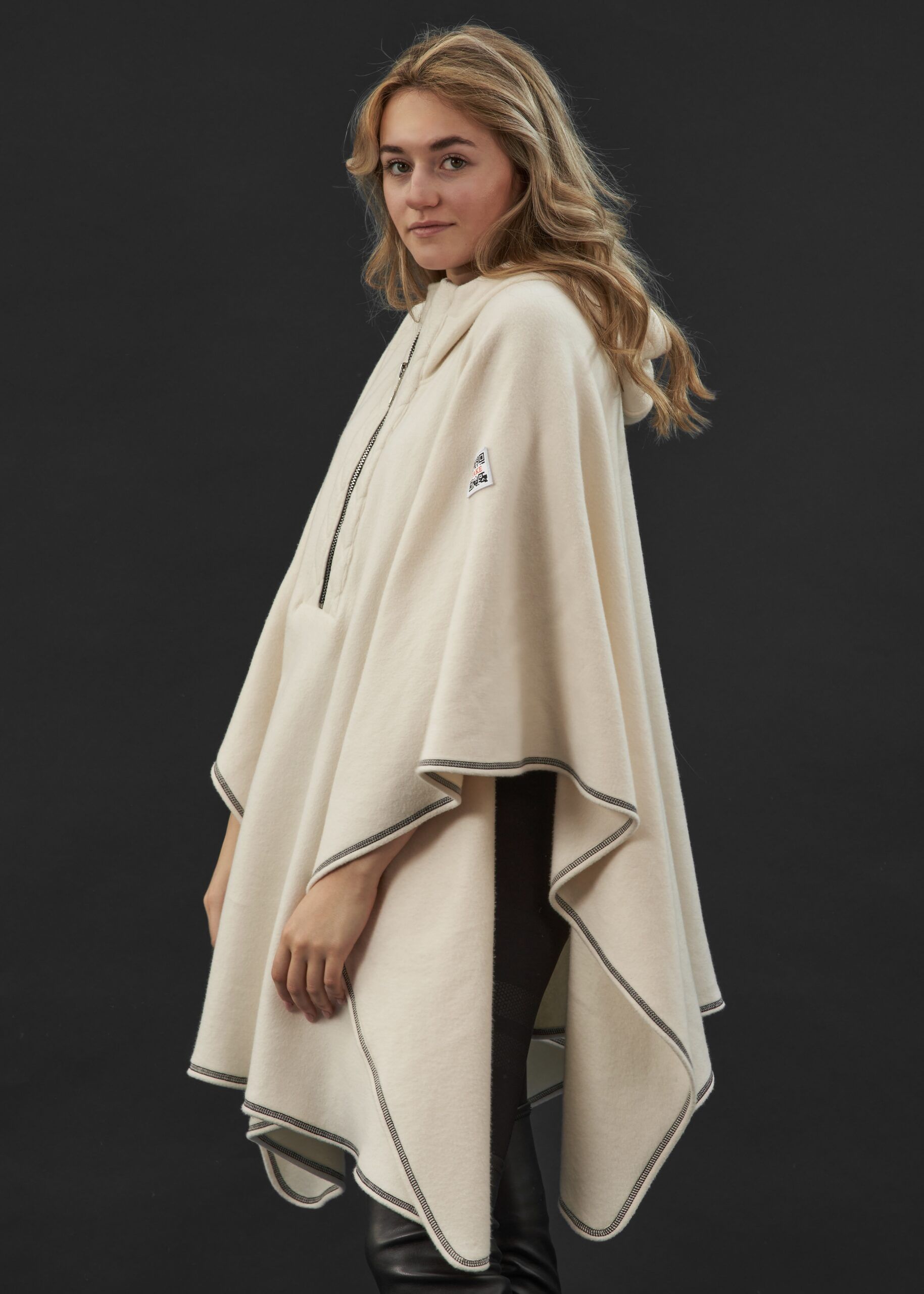 Poncho Plaza NY | Off-White