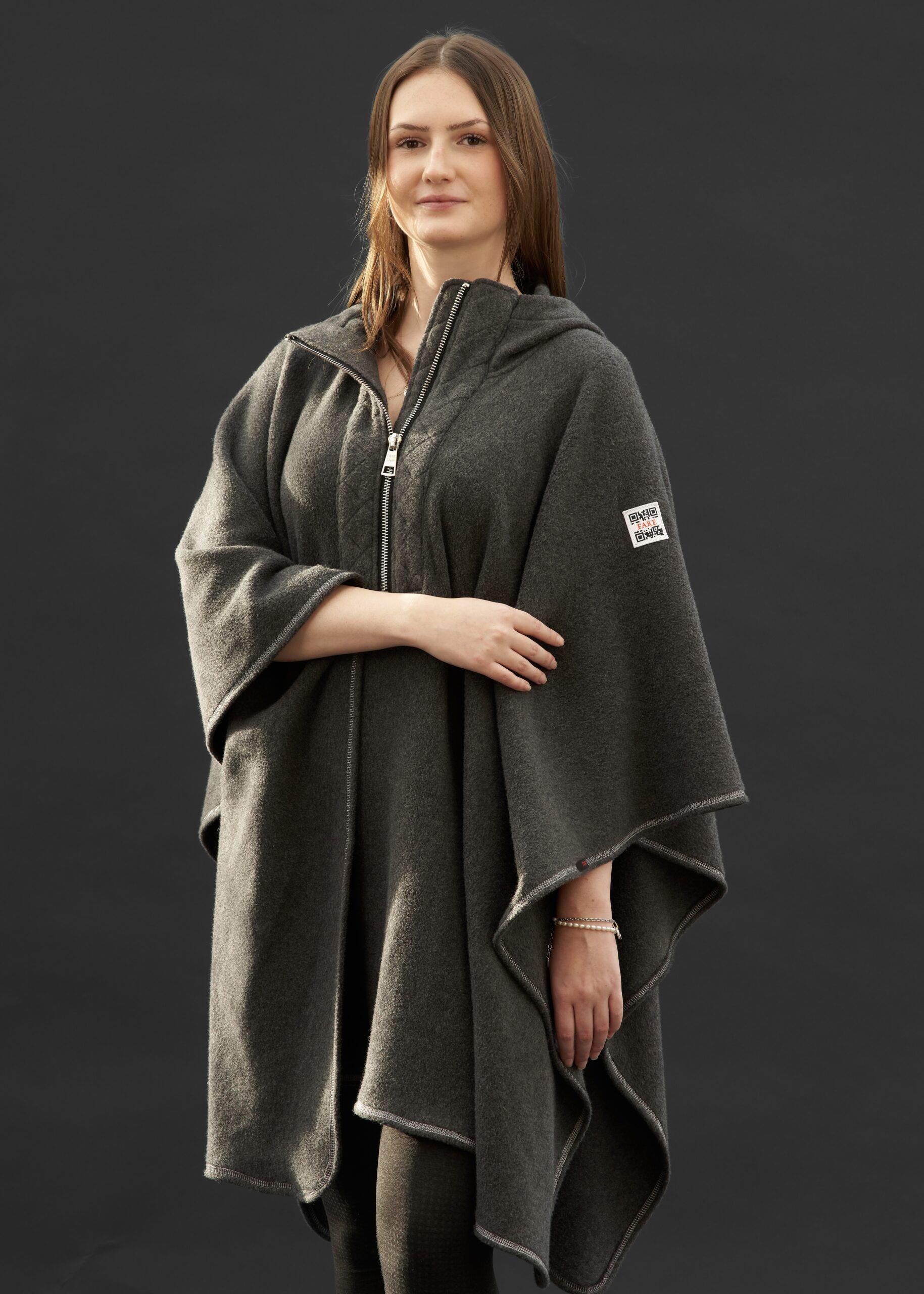 Poncho Plaza NY | Anthrazit Melange