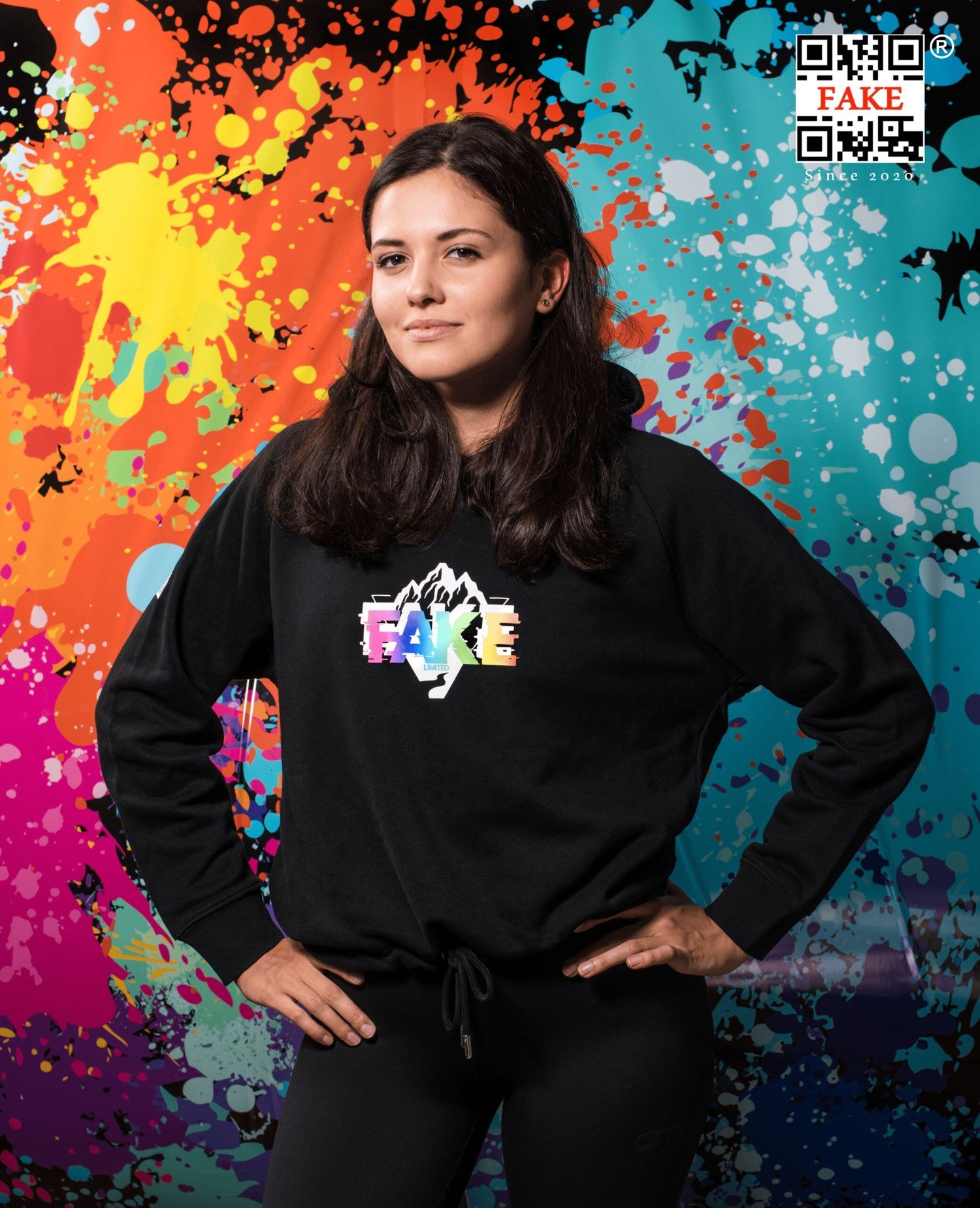 ICED LIMITED - Cropped Hoodie