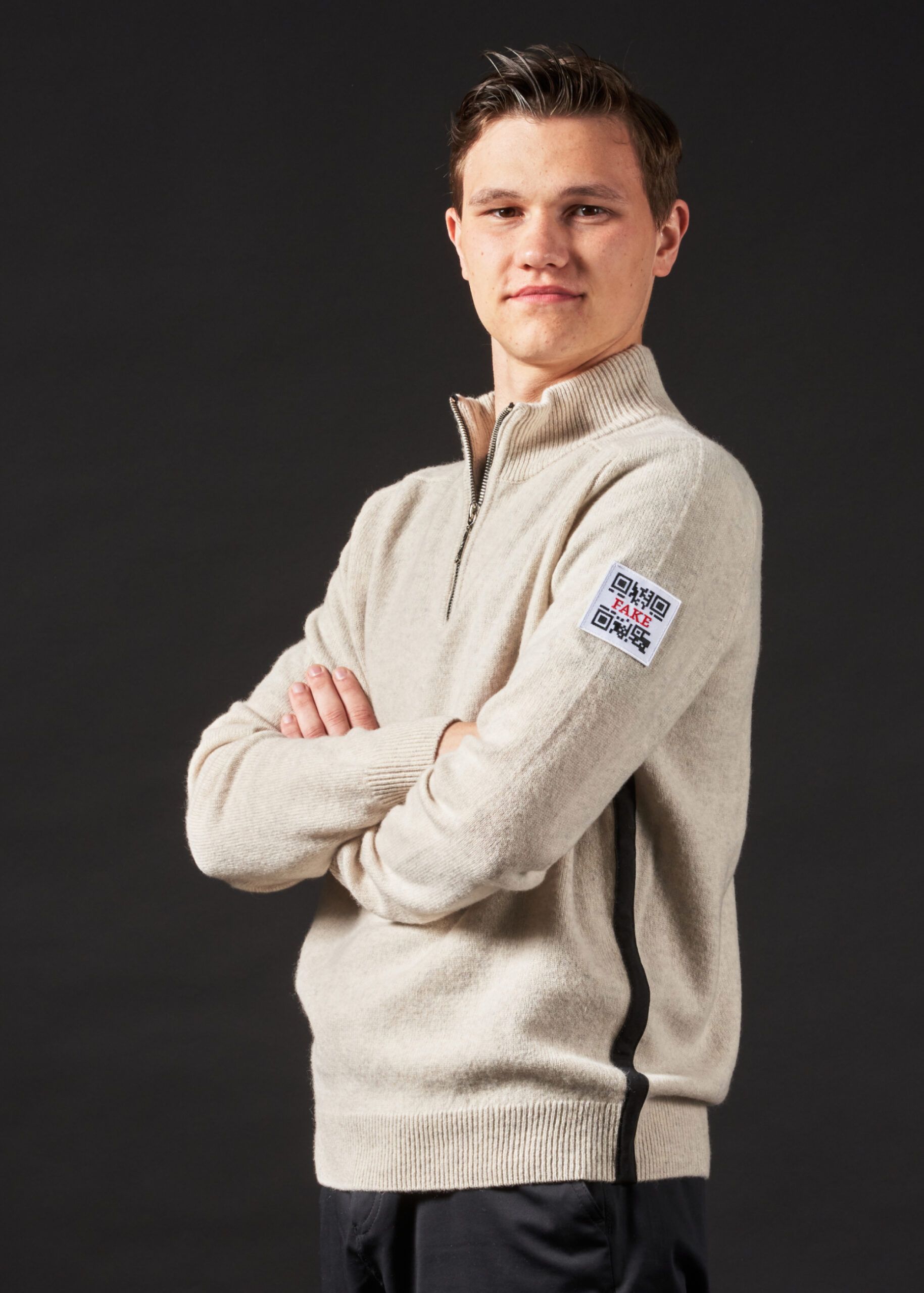 Zipper  Statement | Natural