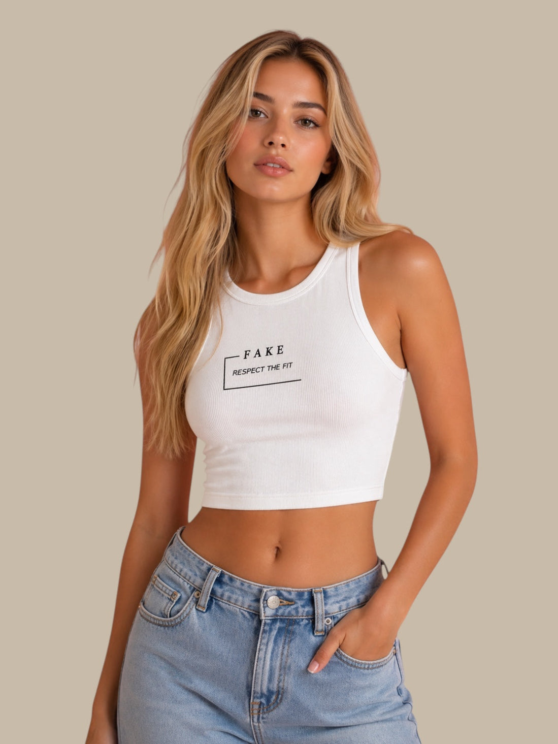 RESPECT THE FIT - CROPPED TOP - WEIß