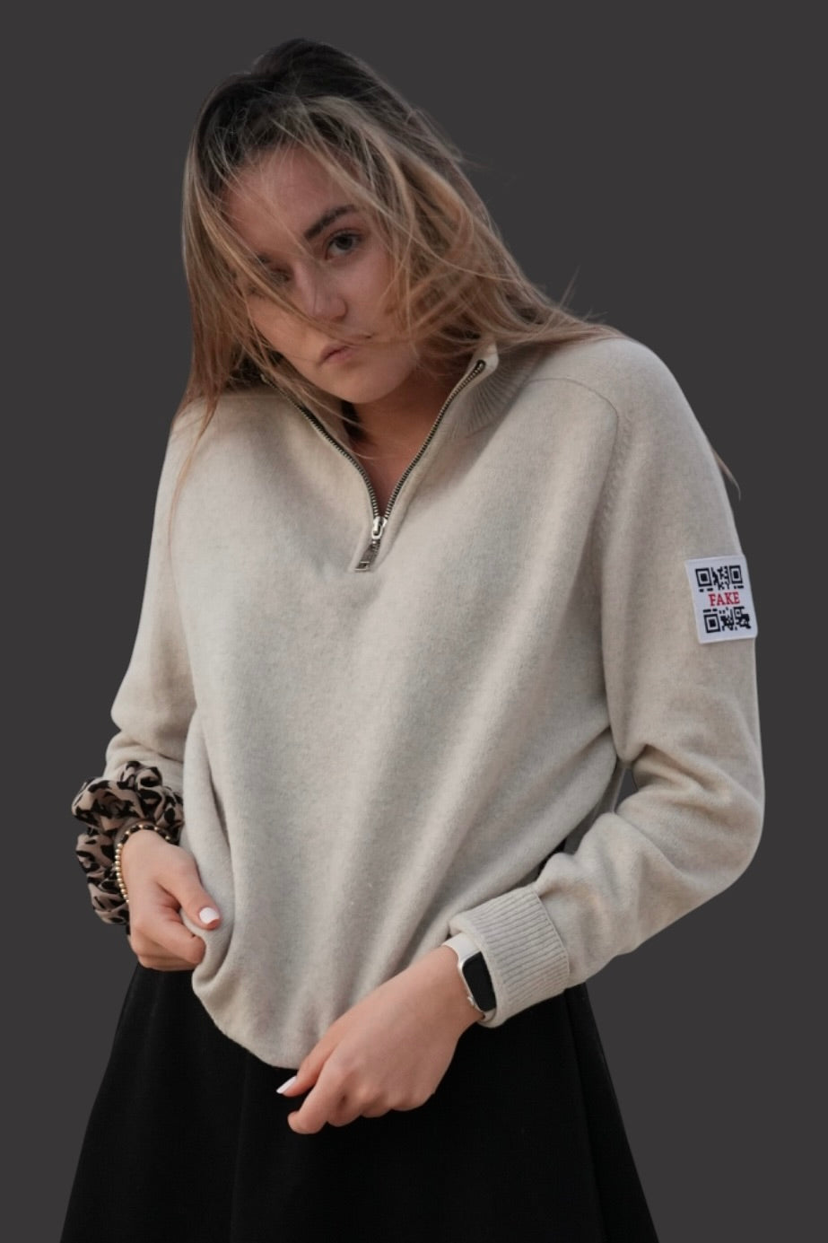 Zipper  Statement | Natural