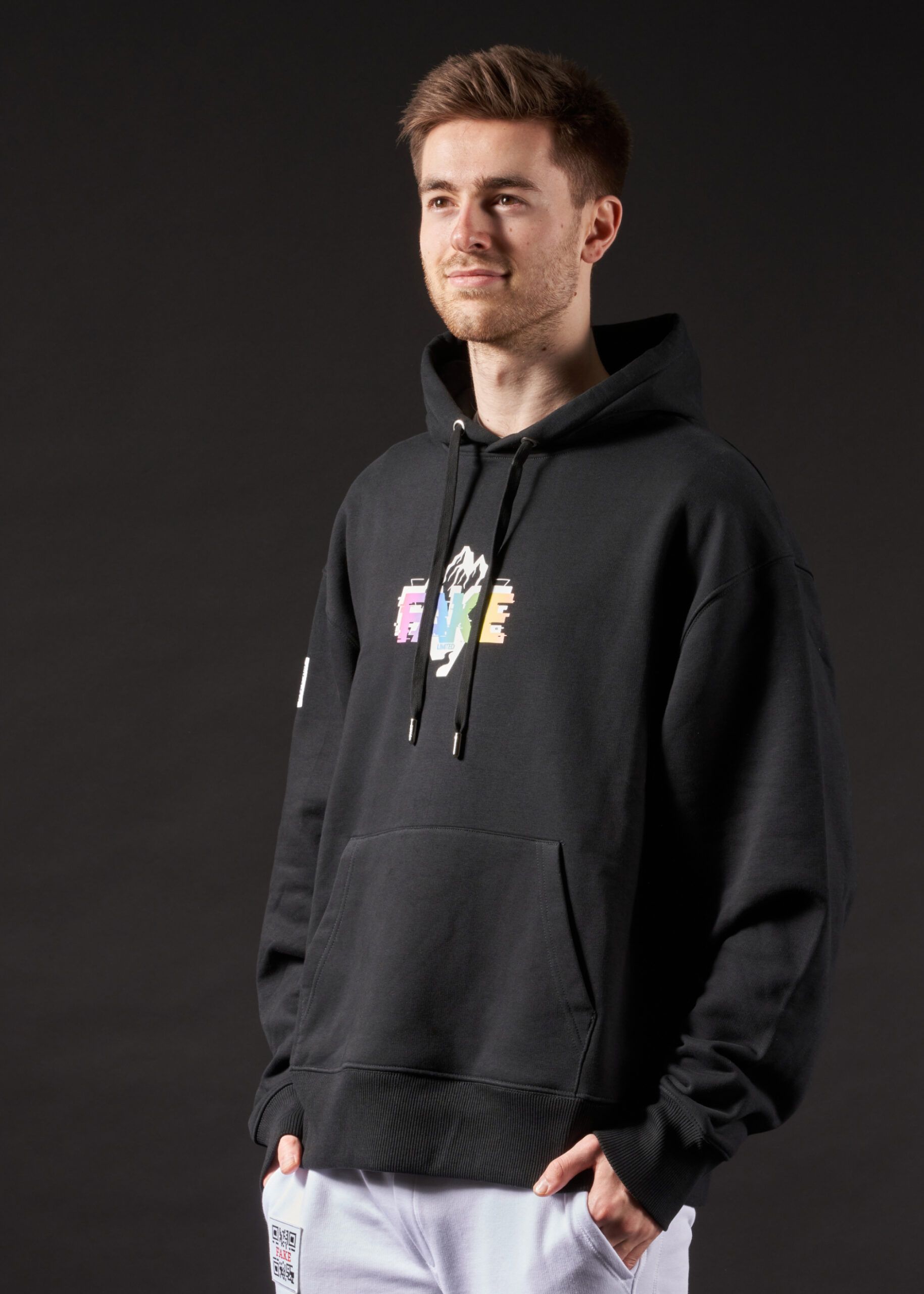 Hoodie Iced Limited Schwarz